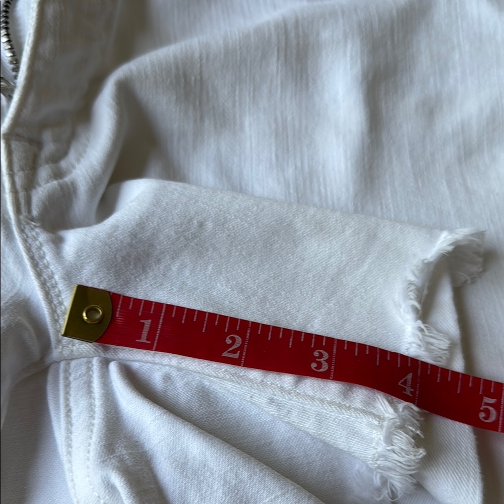 J. Crew Women's Crisp White Jean Shorts & one pair of Free Nike shorts - Picture 6 of 10